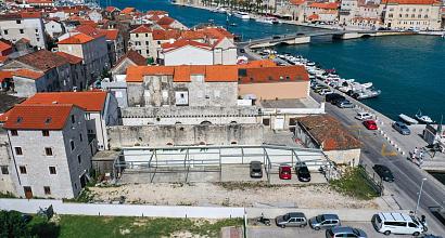 Commercial object for sale in Trogir center