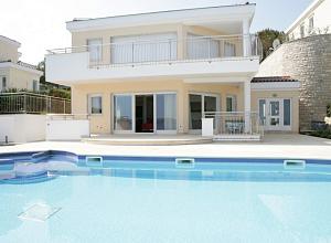 Купить дом в хорватии истрия вилла с бассейном на кипре купить